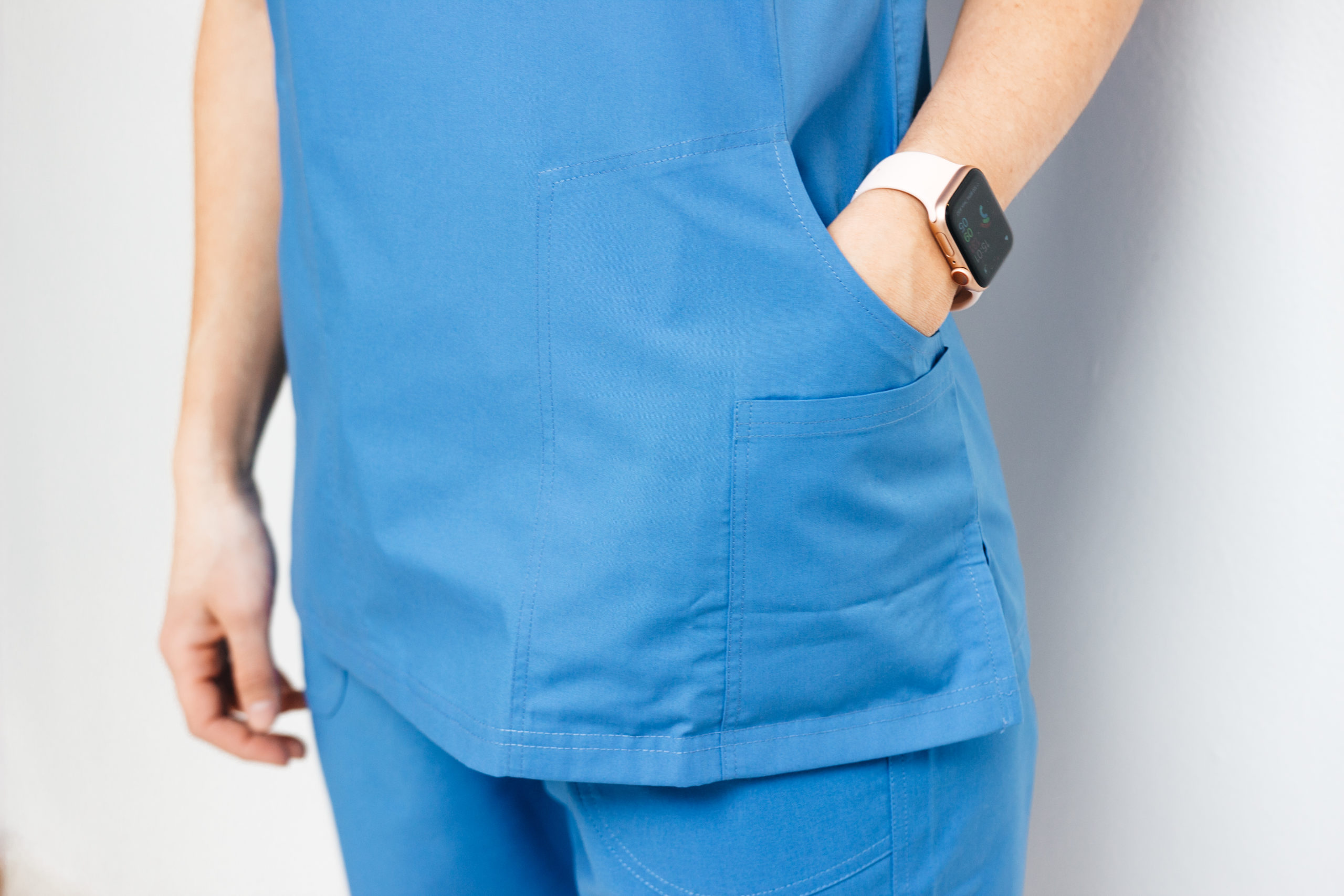 Women Y-neck blue scrub top - Image 3